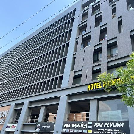 Hotel Paramount Villa جاندي نجر المظهر الخارجي الصورة