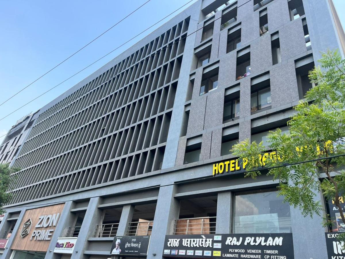 Hotel Paramount Villa جاندي نجر المظهر الخارجي الصورة