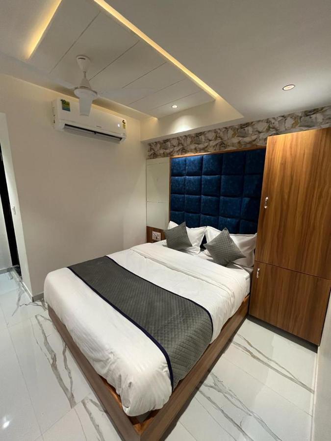 Hotel Paramount Villa جاندي نجر المظهر الخارجي الصورة