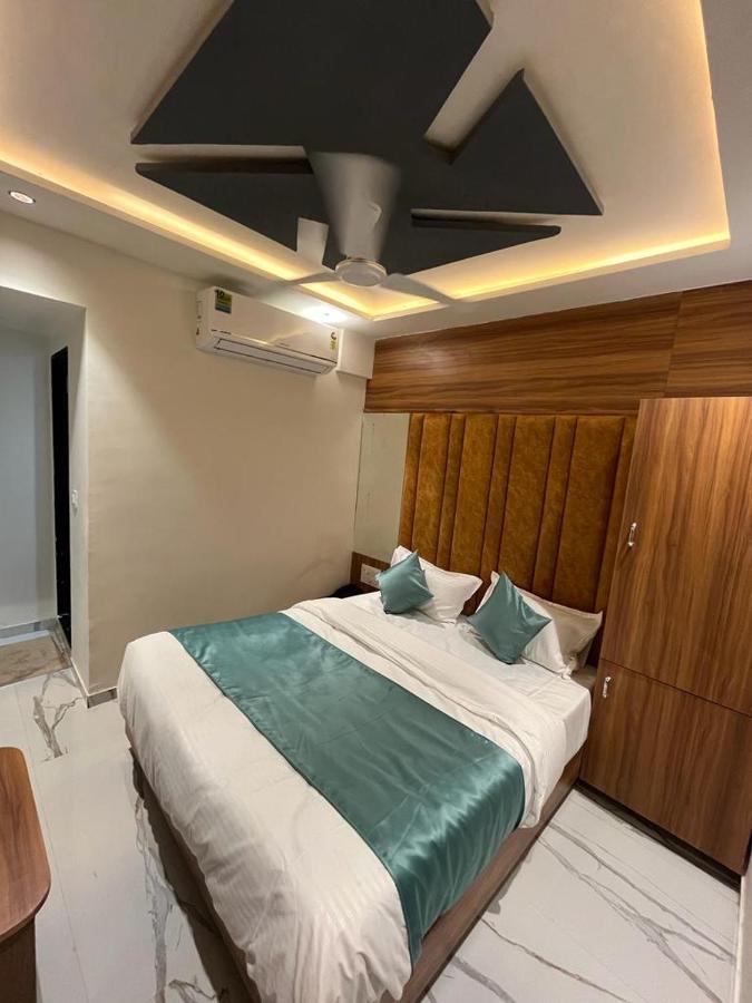 Hotel Paramount Villa جاندي نجر المظهر الخارجي الصورة